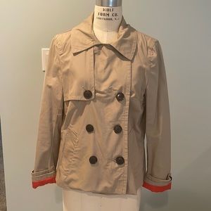 Women’s Gap jacket size small NWOT